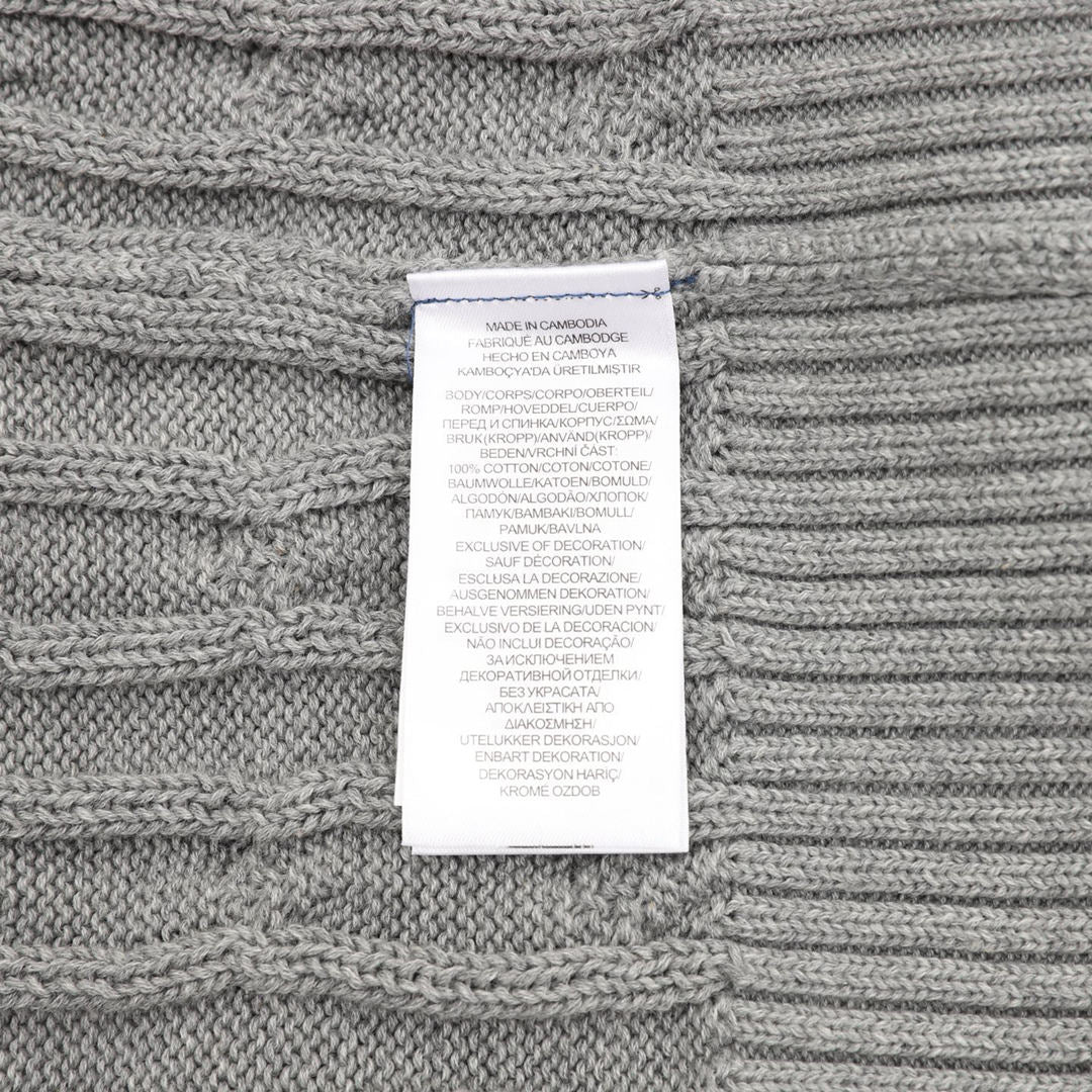 Cable-Knit Crewneck Sweater Gray
