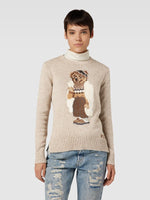 L.R Sweater | Bear White Coat