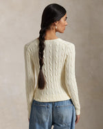 L.R Sweater | V-Neck
