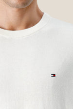 Maglione Girocollo In Misto Cashmere Con Logo Bandierina Ricamato